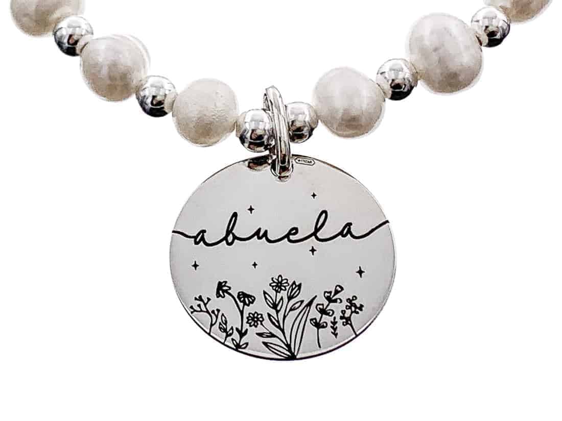Pulsera perla abuela flores personalizada c f Pulsera perlas Abuela flores personalizada